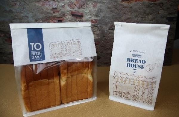 TOAST &  PASTRY BAG